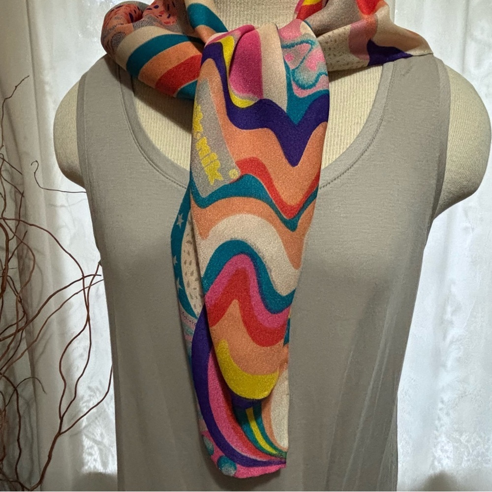 1970's nik-nik Scarf~Psychedelic Pattern~Designed in Paris~printed in Italy